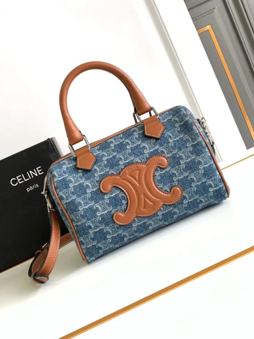 CELINE Cuir Triomphe Small Boston Bag